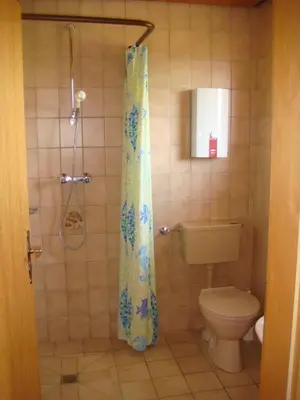 Ein Badezimmer in der Unterkunft Haus Sandboll DHH2