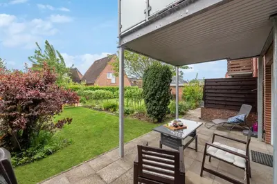 Ein Garten an der Unterkunft Maike