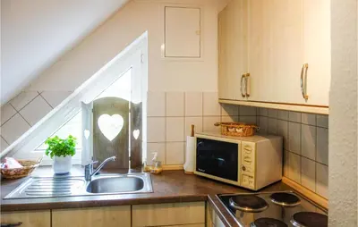 Küche/Küchenzeile in der Unterkunft Gorgeous Apartment In Otterndorf