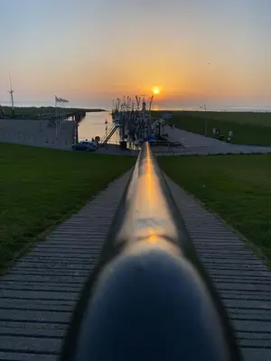 Blick auf den Sonnenuntergang/Sonnenaufgang von der Ferienwohnung aus oder aus der Nähe
