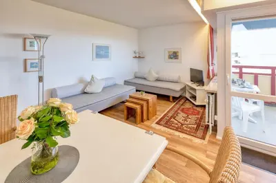 Ein Sitzbereich in der Unterkunft Terrassenhaus, FeWo 86