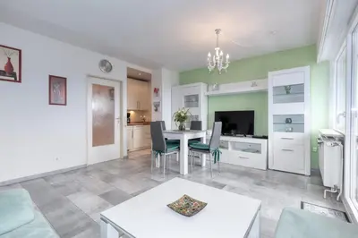 Küche/Küchenzeile in der Unterkunft Terrassenhaus, FeWo 66