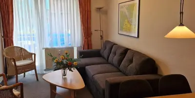 Ein Sitzbereich in der Unterkunft Amrum 18