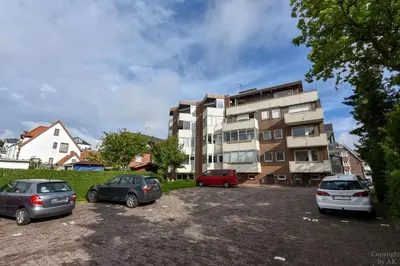 Das Gebäude in dem sich die Ferienwohnung befindet
