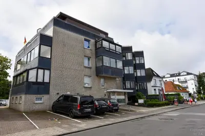 Das Gebäude in dem sich die Ferienwohnung befindet
