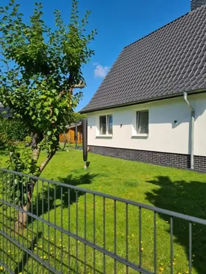 Ein Garten an der Unterkunft Ferienhaus Damian