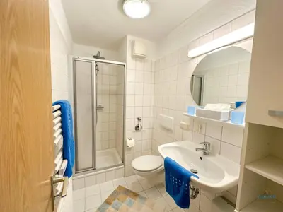 Ein Badezimmer in der Unterkunft Haus Elbstrom Döse Whg 4