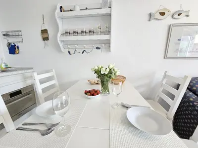 Küche/Küchenzeile in der Unterkunft Nordheimstraße 150 Wohnung 3