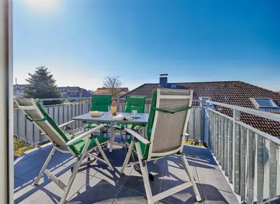 Ein Balkon oder eine Terrasse in der Unterkunft Leuchtfeuer - 8