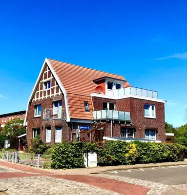 Das Gebäude in dem sich die Ferienwohnung befindet