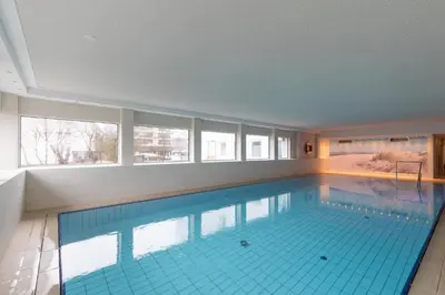 Der Swimmingpool an oder in der Nähe von Terrassenhaus, Whg 48