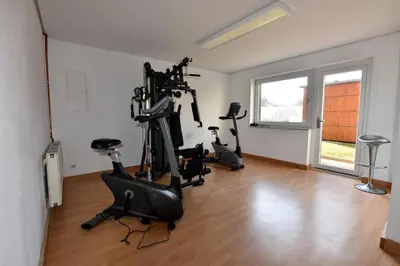 Das Fitnesscenter und/oder die Fitnesseinrichtungen in der Unterkunft Haus 