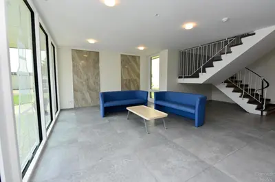 Ein Sitzbereich in der Unterkunft Strandhochhaus Döse Appartement STH009