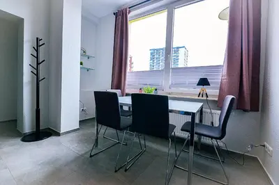 Ein Sitzbereich in der Unterkunft Strandhochhaus SEG2