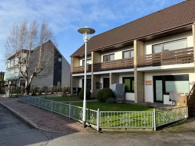 Das Gebäude in dem sich die Ferienwohnung befindet