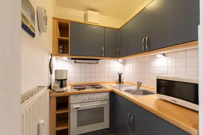 Küche/Küchenzeile in der Unterkunft Haus Elbe 1, Whg 11