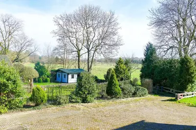 Ein Garten an der Unterkunft Haus Eschenhof EH02
