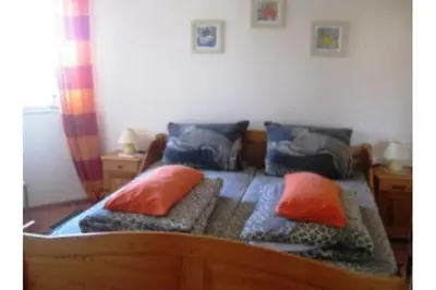 Ein Bett oder Betten in einem Zimmer der Unterkunft Bello