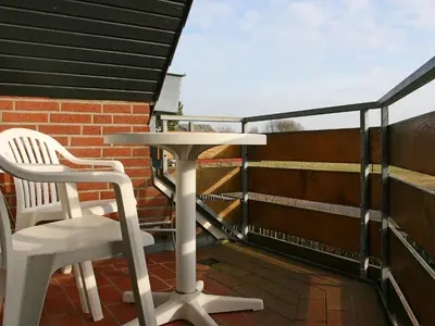 Ein Balkon oder eine Terrasse in der Unterkunft Apartment Vinnenhuis-1 by Interhome