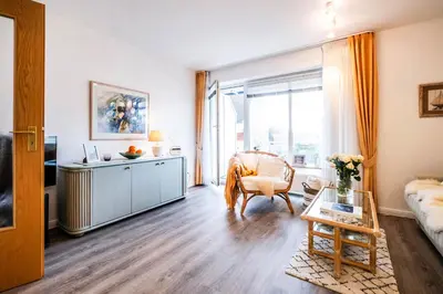 Ein Sitzbereich in der Unterkunft Haus Seemeile Wohnung 2 6