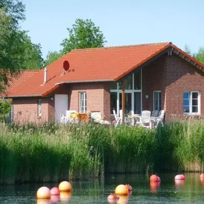 Starfish Modern Retreat