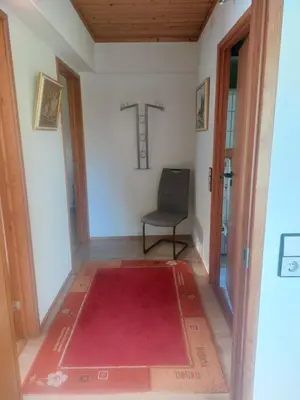 Ein Sitzbereich in der Unterkunft Ferienwohnung im Grünen