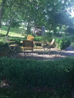 Ein Garten an der Unterkunft Deichlust