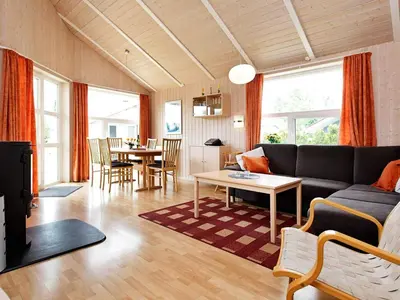 Ein Sitzbereich in der Unterkunft 4 person holiday home in Otterndorf