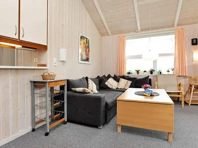 Ein Sitzbereich in der Unterkunft 4 person holiday home in Otterndorf