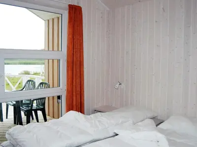 Ein Bett oder Betten in einem Zimmer der Unterkunft 6 person holiday home in Otterndorf