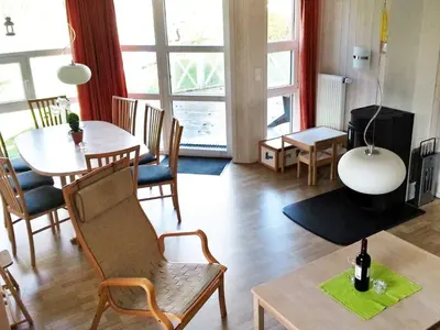Ein Sitzbereich in der Unterkunft 6 person holiday home in Otterndorf
