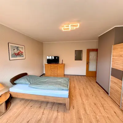 Ein Bett oder Betten in einem Zimmer der Unterkunft Ferienwohnung Bohlen