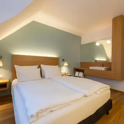 Cuxlandhotel Doppelzimmer 111