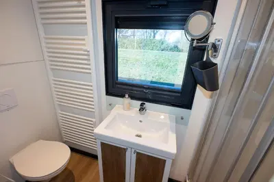 Ein Badezimmer in der Unterkunft Hausboot 
