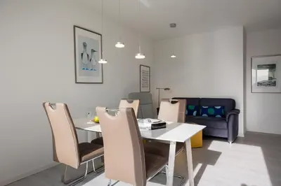 Ein Sitzbereich in der Unterkunft Ferienwohnung Lilli Marleen 9-3-3 DG