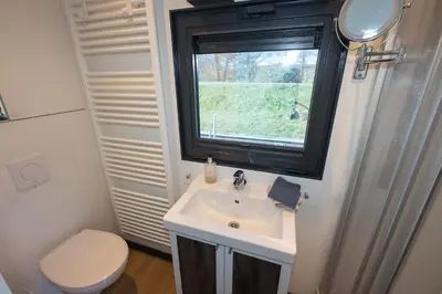 Ein Badezimmer in der Unterkunft Hausboot 