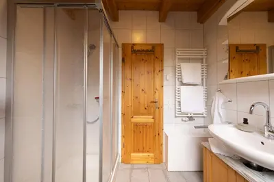 Ein Badezimmer in der Unterkunft Ferienhaus 