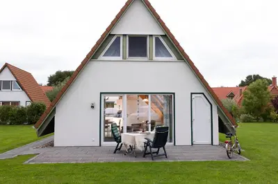 Ein Garten an der Unterkunft Ferienhaus 