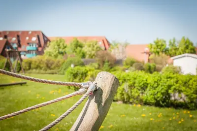 Ein Garten an der Unterkunft Appartement Sieltrift 33-09