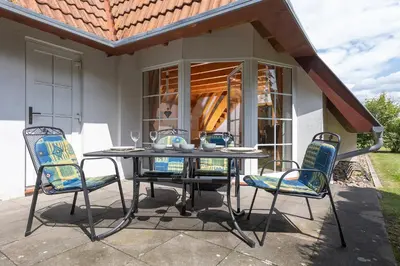 Ein Patio oder anderer Außenbereich in der Unterkunft Ferienhaus Westertill 01