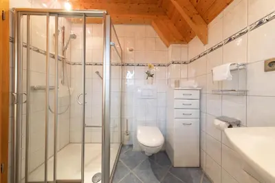 Ein Badezimmer in der Unterkunft Ferienhaus 