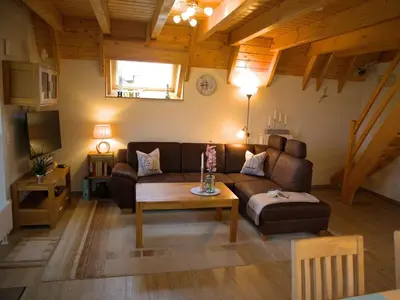 Ein Sitzbereich in der Unterkunft Ferienhaus Antje