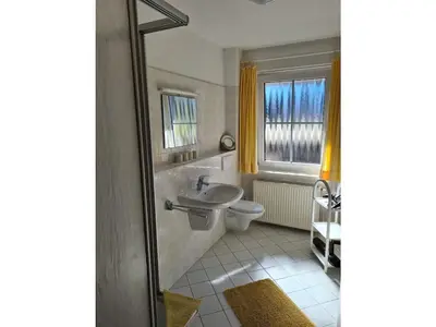 Ein Badezimmer in der Unterkunft Haus Nordseewind XL - Apartment 3