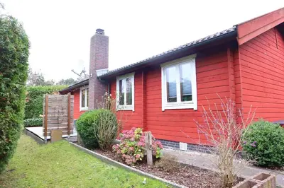Ein Garten an der Unterkunft Kleine Auszeit
