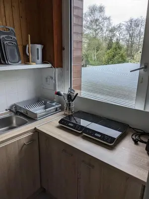 Küche/Küchenzeile in der Unterkunft Monteurwohnung Brunsbüttel Südseite