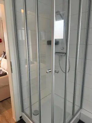 Ein Badezimmer in der Unterkunft Apartment Alleestraße