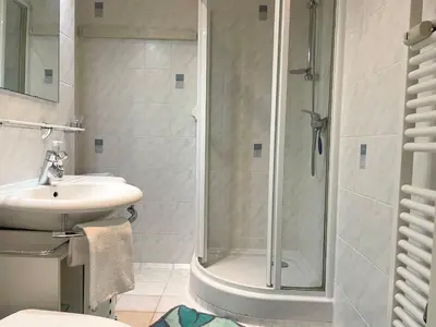 Ein Badezimmer in der Unterkunft Frische Brise FeWo 03.09