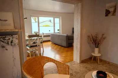 Ein Sitzbereich in der Unterkunft Ferienwohnung Hygge und Mee-h-r