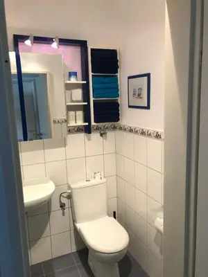 Ein Badezimmer in der Unterkunft Direkt am Strand