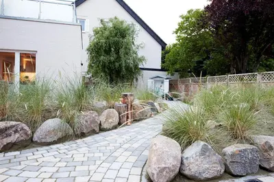 Ein Garten an der Unterkunft Dat-Meerhus Wohnung 6